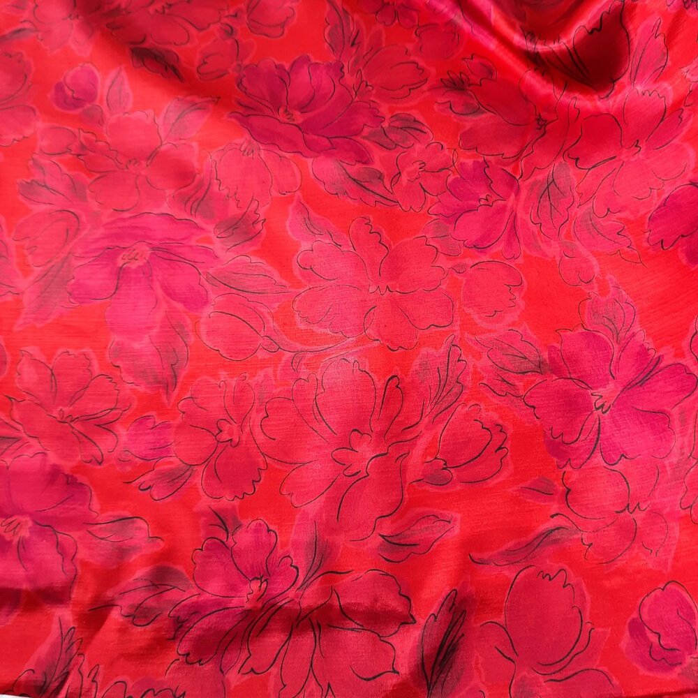 Brand New Red Satin Skirt With Lining100% Polyester - Picture 2 of 6